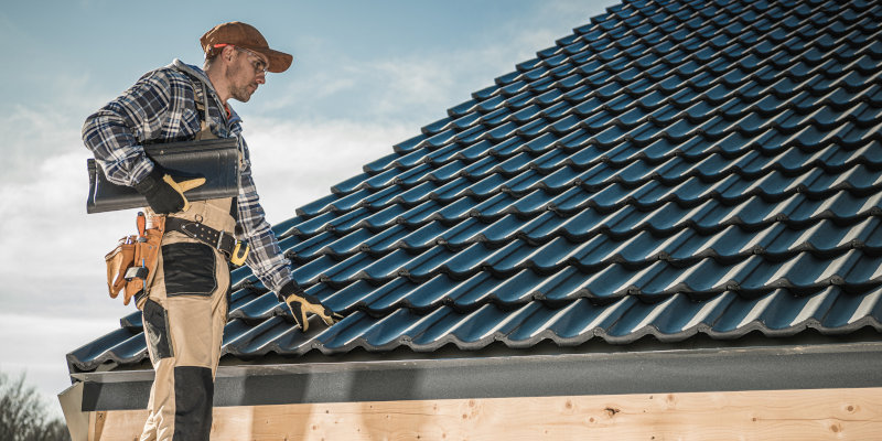 Roofer in Tampa, Florida